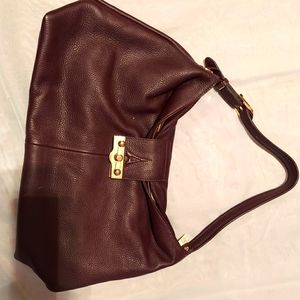 Brownish red bag